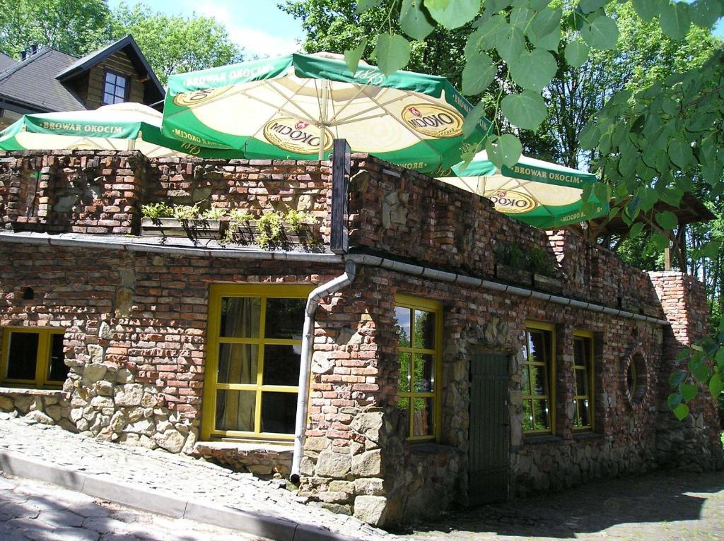 Hotel Podzamcze Tarnów Dış mekan fotoğraf
