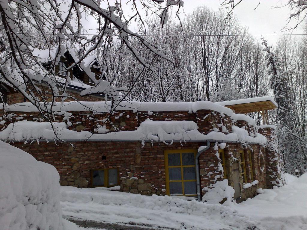 Hotel Podzamcze Tarnów Dış mekan fotoğraf
