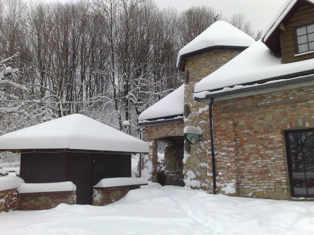 Hotel Podzamcze Tarnów Dış mekan fotoğraf