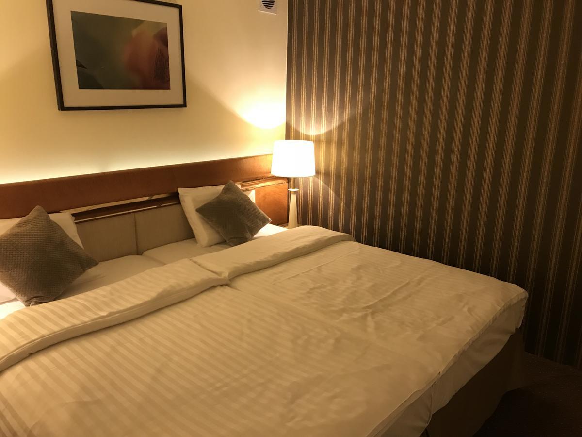 Hotel Podzamcze Tarnów Dış mekan fotoğraf