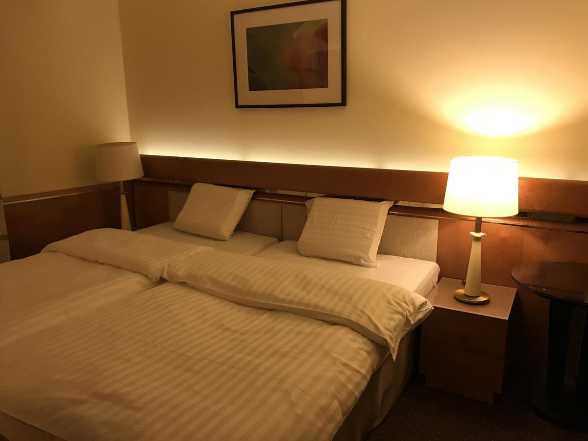 Hotel Podzamcze Tarnów Dış mekan fotoğraf